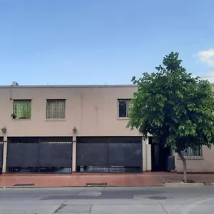  Apartamento Departamento Amplio En Complejo Privado/residencia